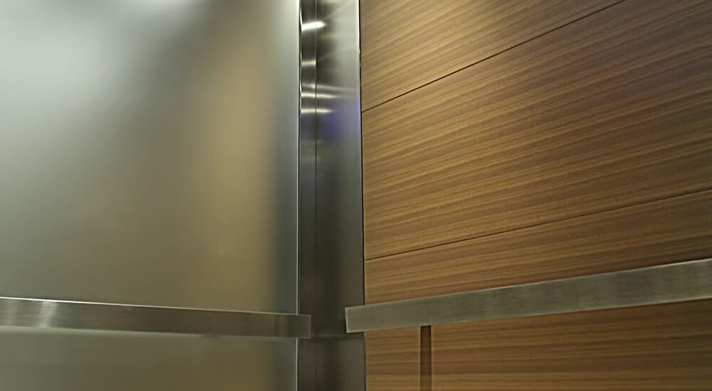 Glass Lift Elevator Design in Dubai