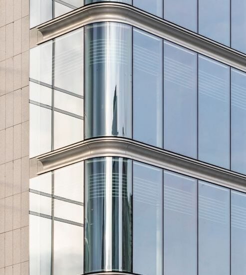 Aluminium curtain walls in uae