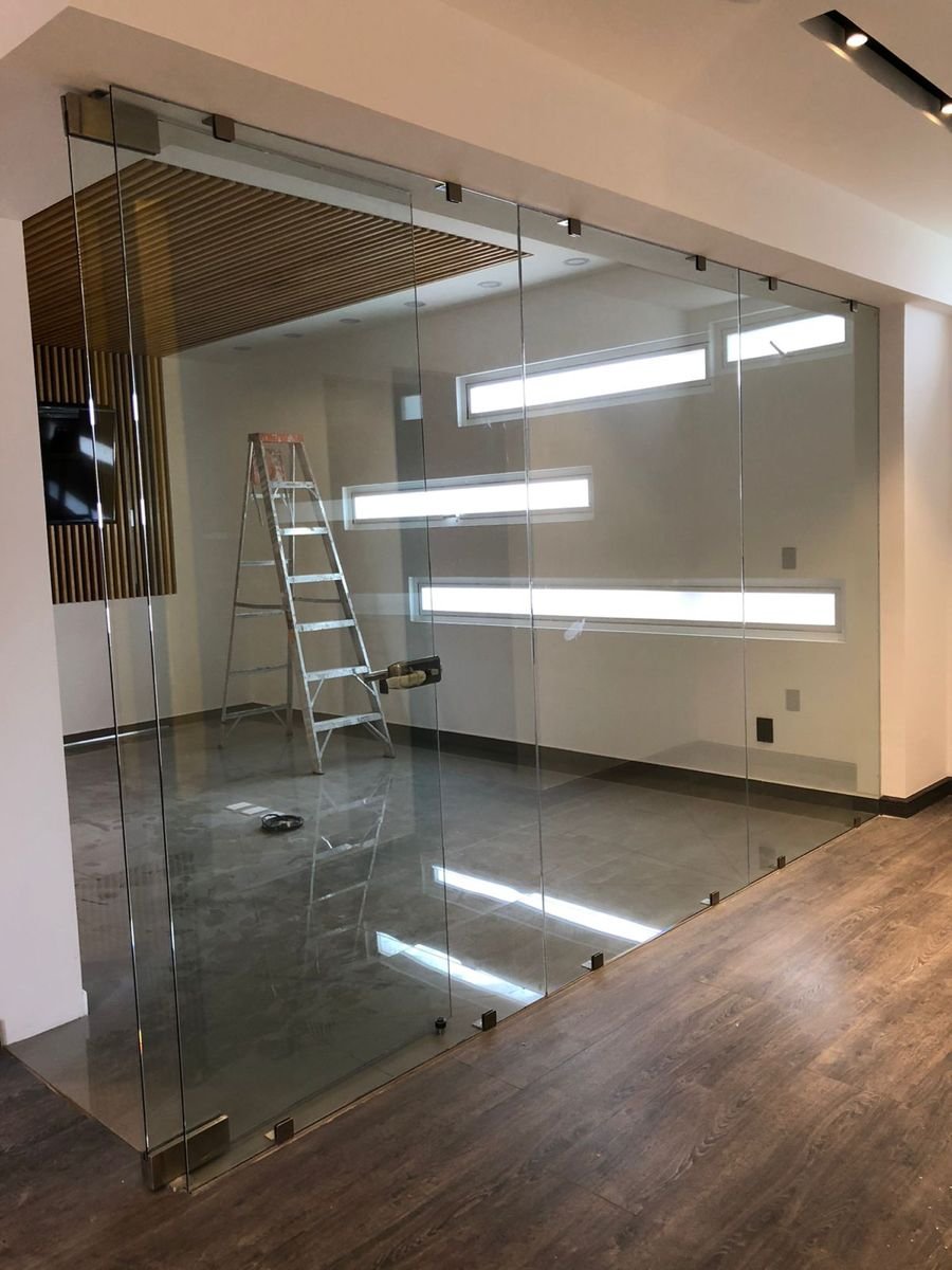 Top-Rated Custom Glass Solutions for All Types of Projects