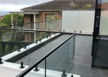 Spigot for Glass Railings