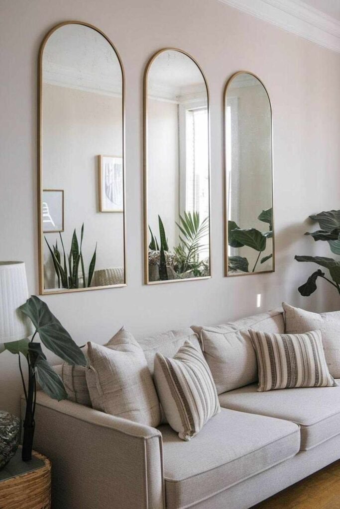 The Triple Arch Gallery Set