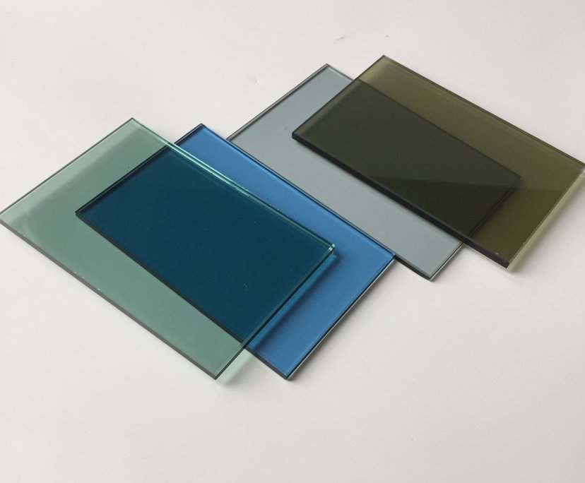 Which Type of Glass Is Best for the UAE Climate?